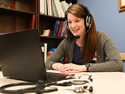 provider talking to patient on telehealth